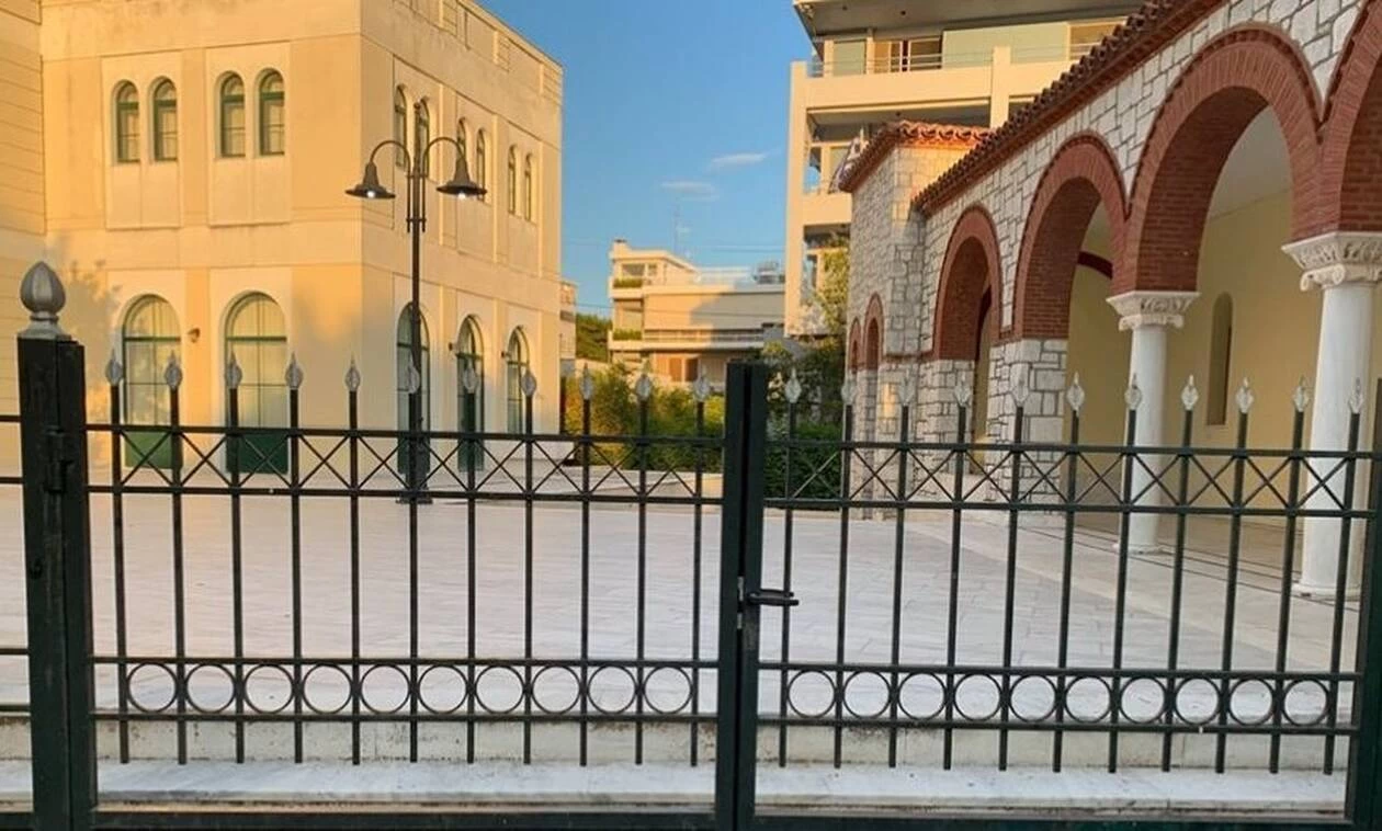 Εικόνες –σοκ στα Βριλήσσια: 11χρονος καρφώθηκε στα κάγκελα εκκλησίας